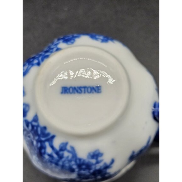 Flow Blue Ironstone Floral Teapot No Lid And Pair Of Teacups W/ Saucers Vintage - Picture 7 of 16